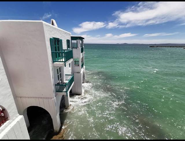 3 BEDROOM APARTMENT FOR SALE IN MYKONOS